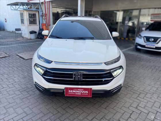 FIAT TORO 1.3 TURBO 270 FLEX FREEDOM AT6 FIAT TORO 1.3 TURBO 270 FLEX FREEDOM AT6